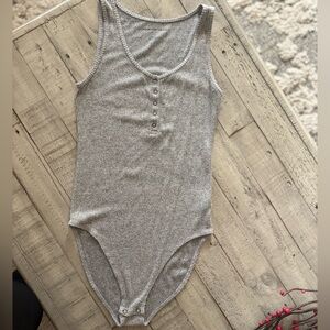 American Eagle Outfitters Heather Gray Sleeveless Bodysuit